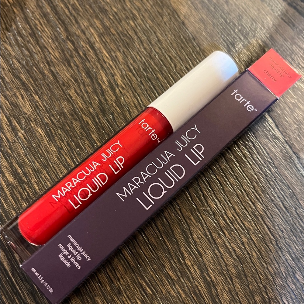Estée Lauder and Tarte Makeup Bundle - Picture 9 of 10